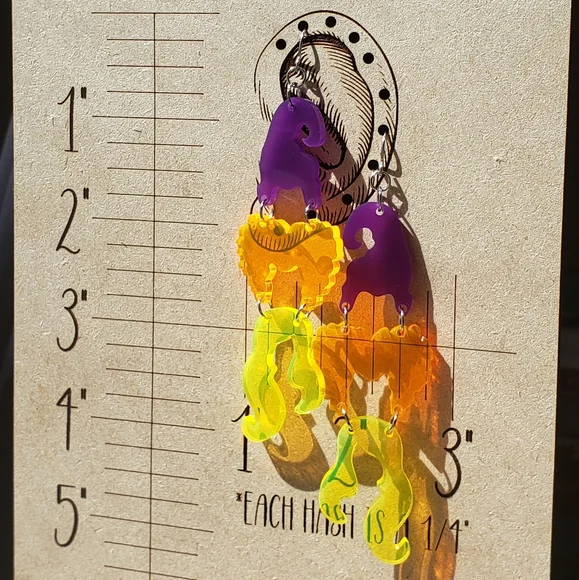 🪄 Hocus Pocus Sanderson Sisters acrylic hair-do earrings - Picture 4 of 8